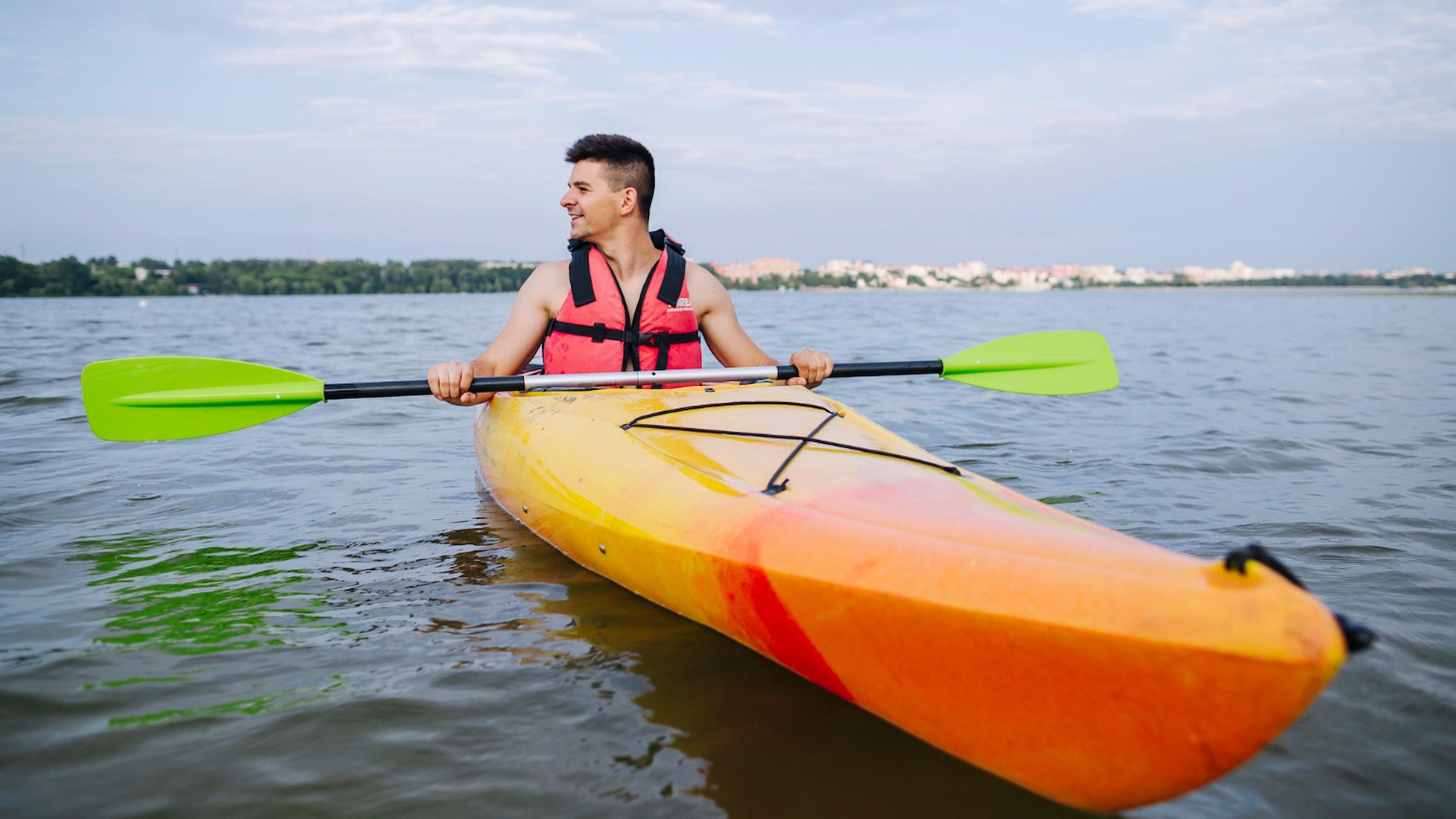 Pro Tips To Follow For Organising A Perfect Kayaking Trip